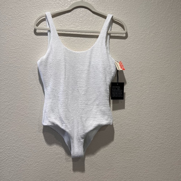 It's Now Cool The 90's One Piece white - Picture 1 of 7